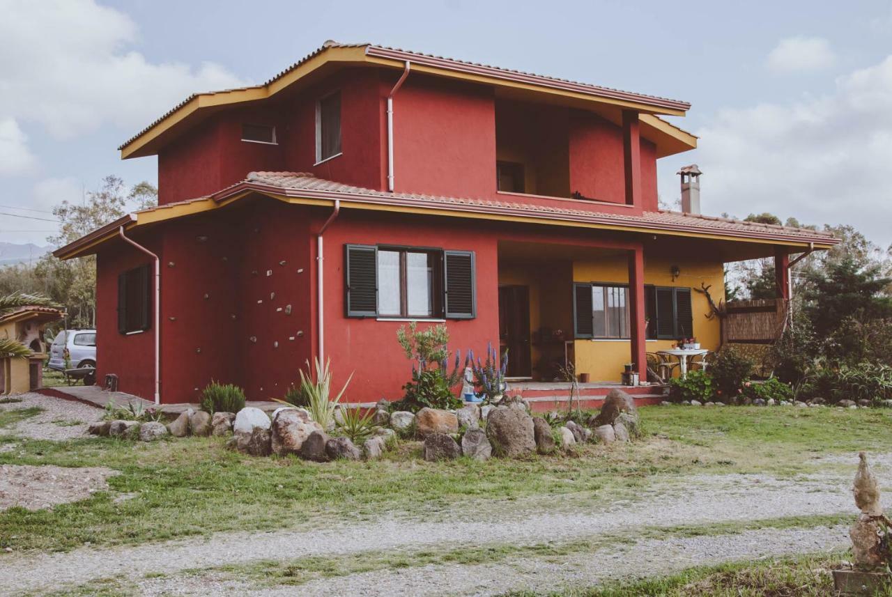 B&B Terra E Paglia Marrubiu Bagian luar foto